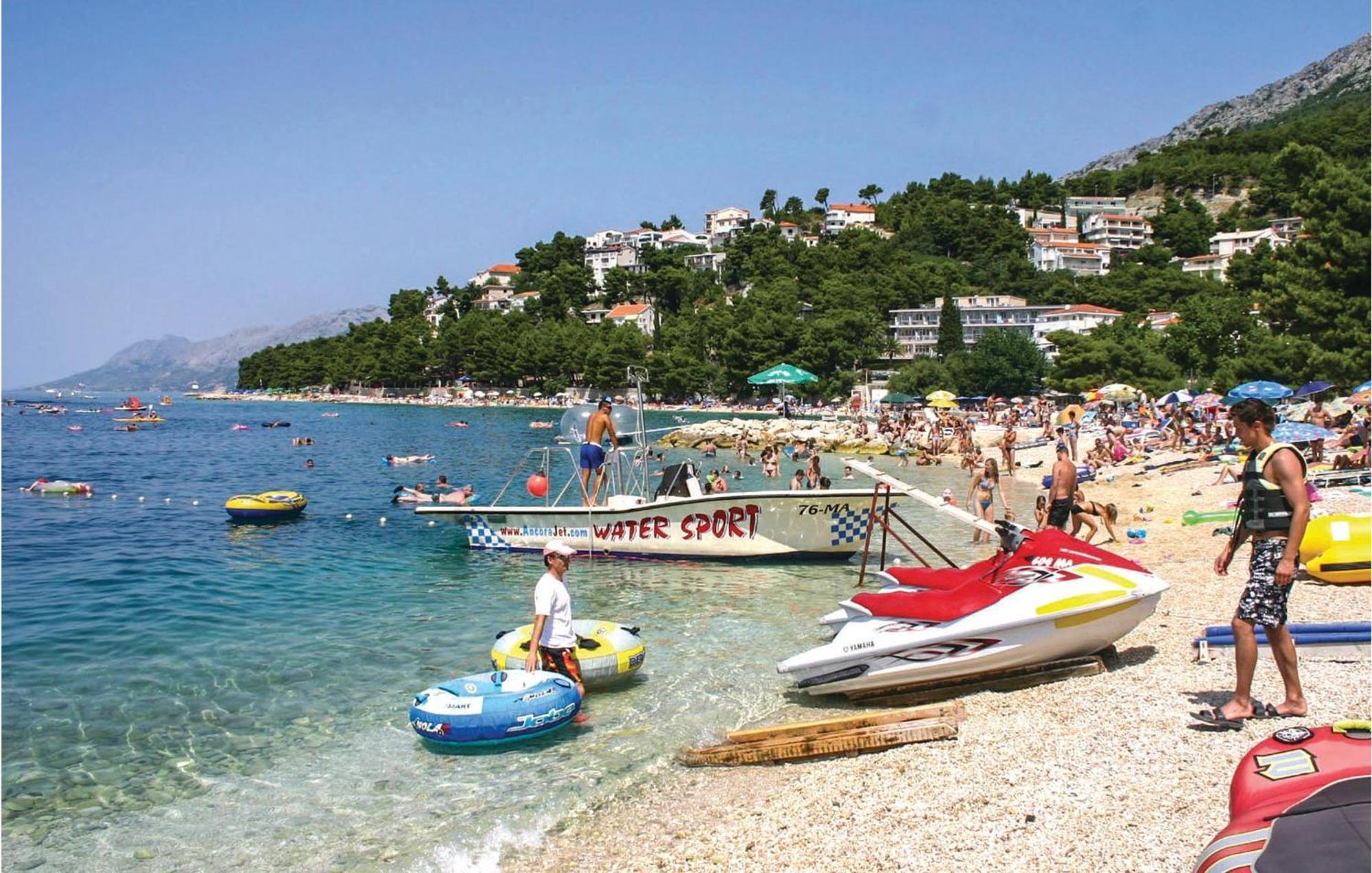 Nice Apartment In Krvavica With House Sea View Bagian luar foto